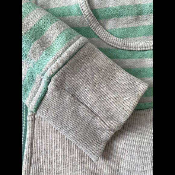 Lululemon Scuba Full Zip Jacket 2 - Picture 9 of 9